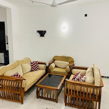 Ahasna Airport Villa Негомбо Экстерьер фото