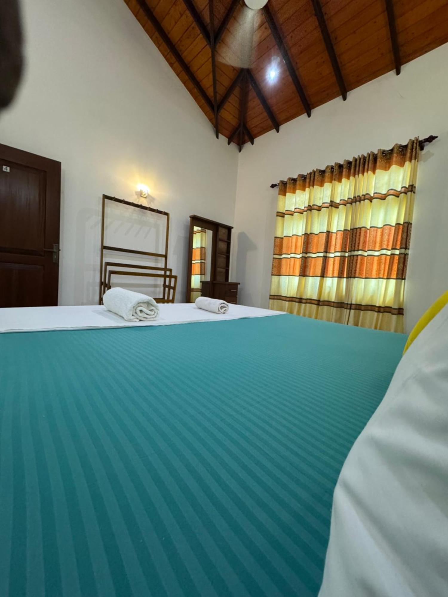 Ahasna Airport Villa Негомбо Экстерьер фото