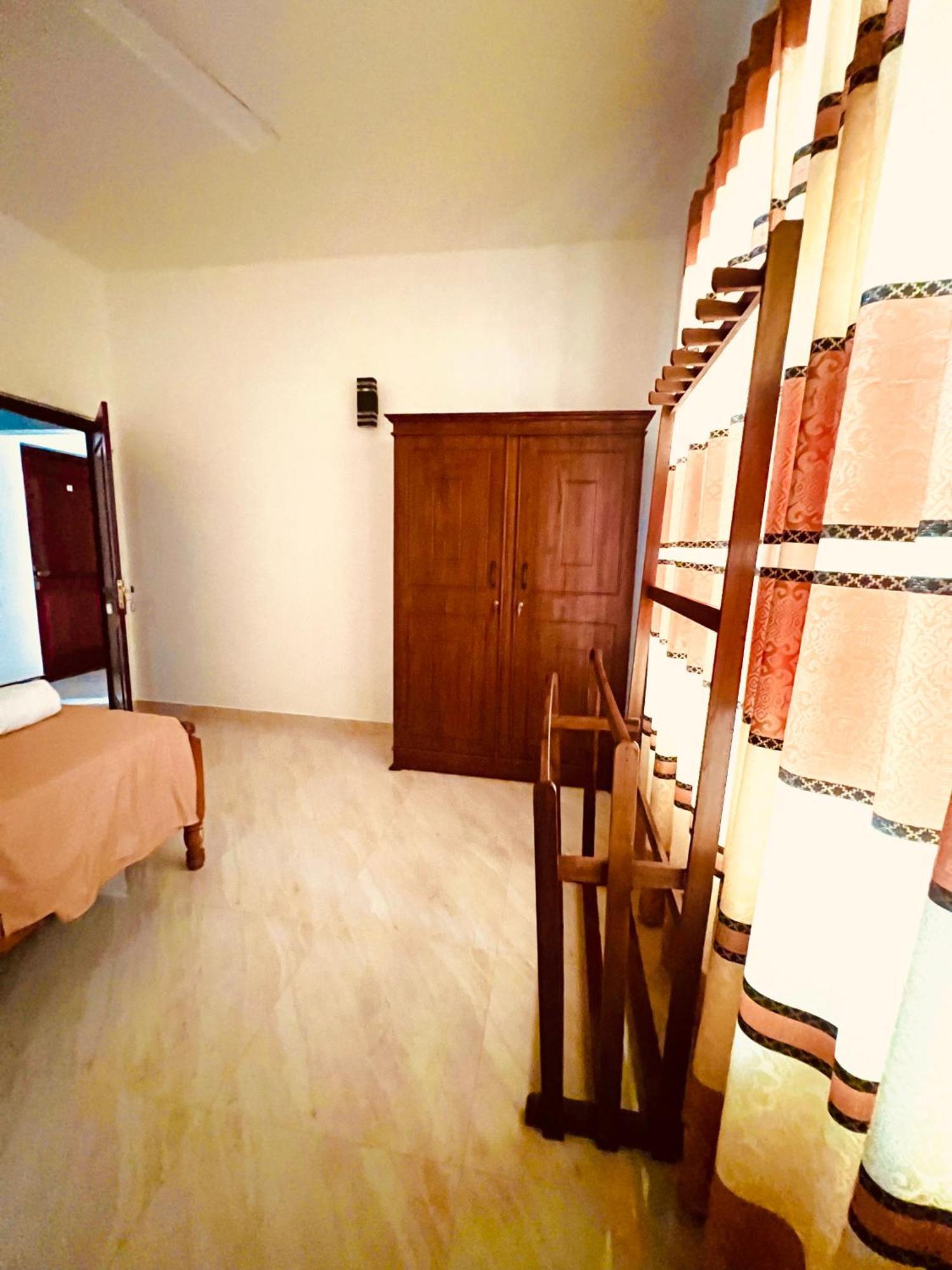 Ahasna Airport Villa Негомбо Экстерьер фото