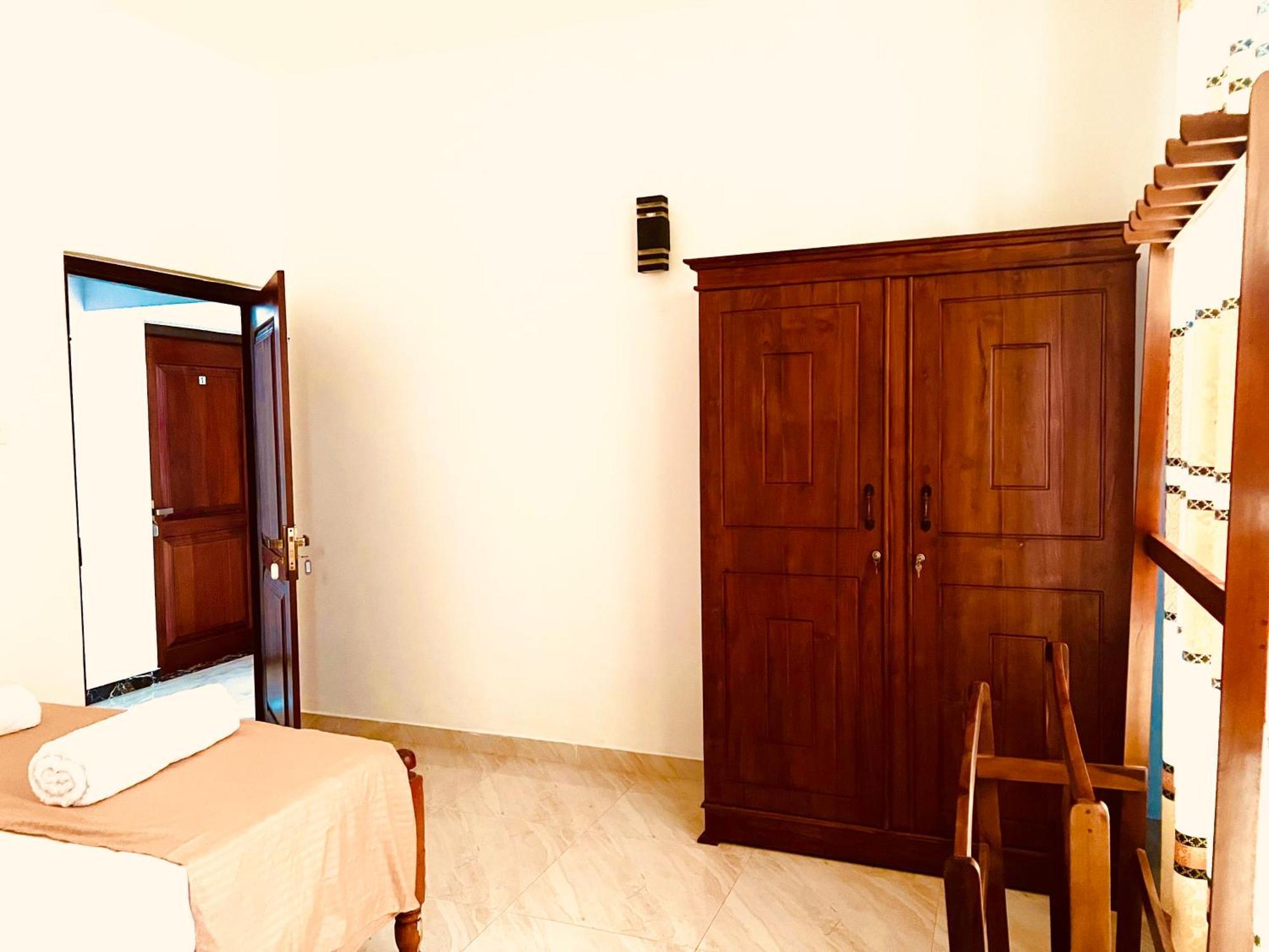 Ahasna Airport Villa Негомбо Экстерьер фото